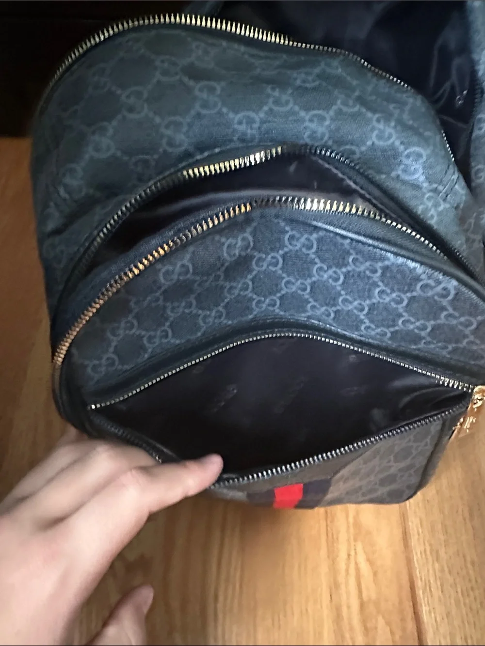 Gucci Navy GG Supreme Backpack with Red & Navy Web